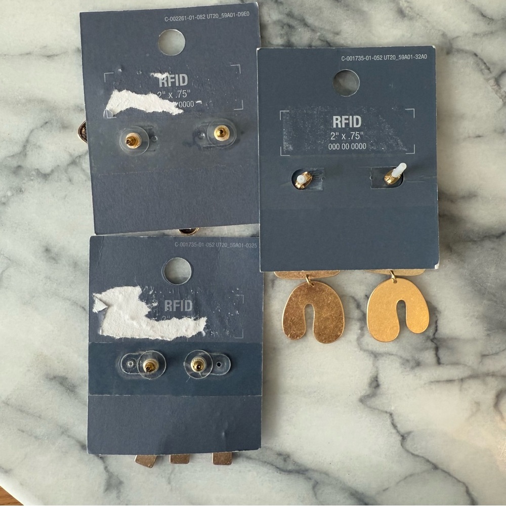 Universal Thread Earrings Bundle - 3 Pairs - Picture 5 of 5